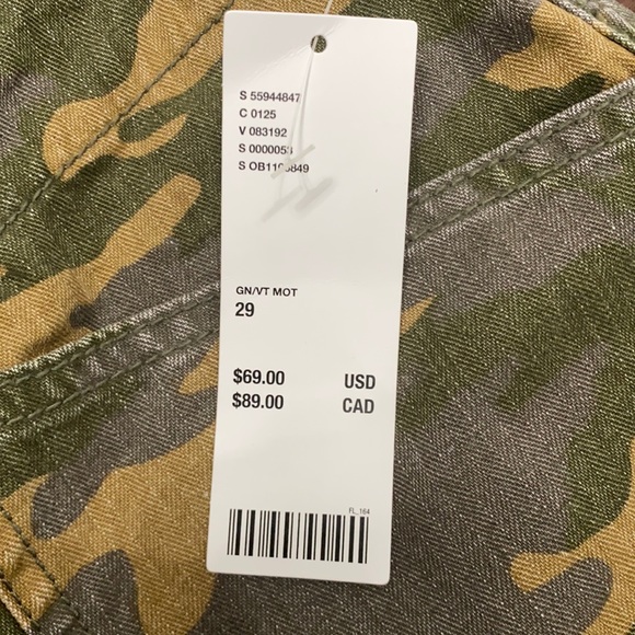 Urban Outfitters Fashion Shorts-size 8 - Picture 4 of 4